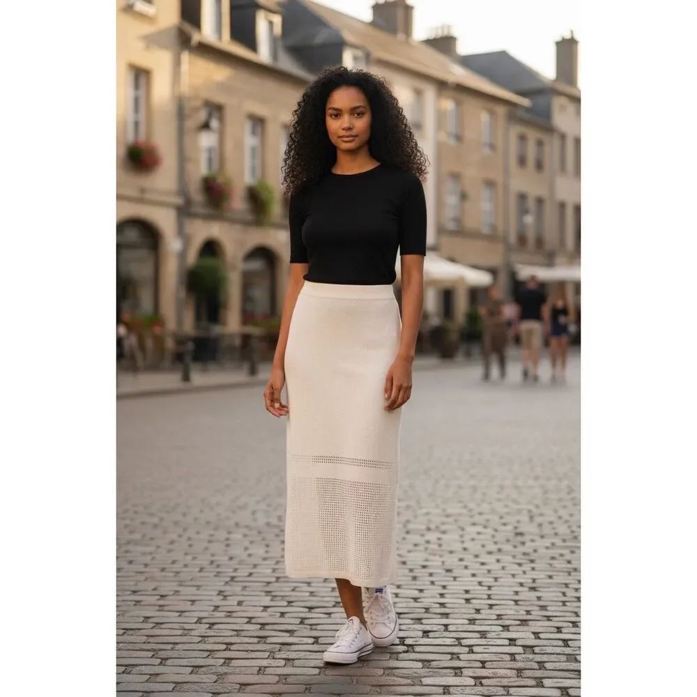 No Name Brand Cashmere Skirt in Cream NWT Size Small